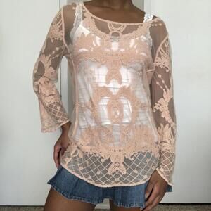 ✨SOLD✨ Saint Tropez West tan sheer lace boho whimsical long sleeve top